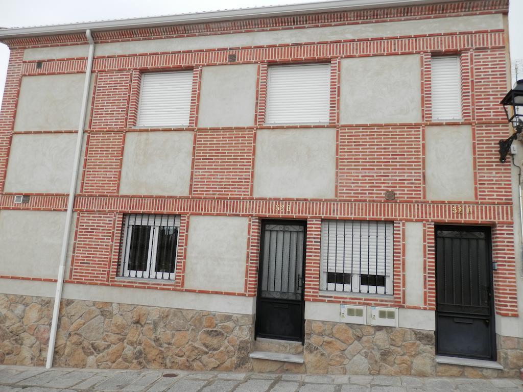 Vut Los Telares Muralla Ávila Bilik gambar